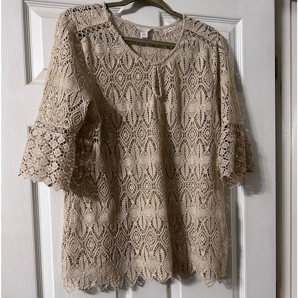 Lace 3/4 sleeve blouse - Picture 1 of 3